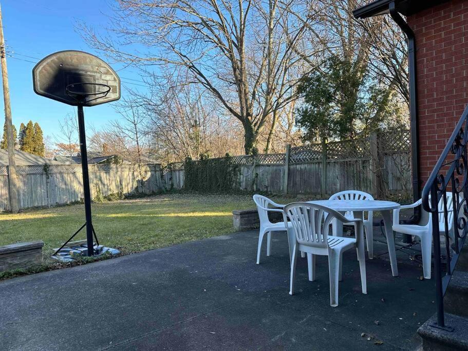 Vacation Paradise Saint Catharines Экстерьер фото